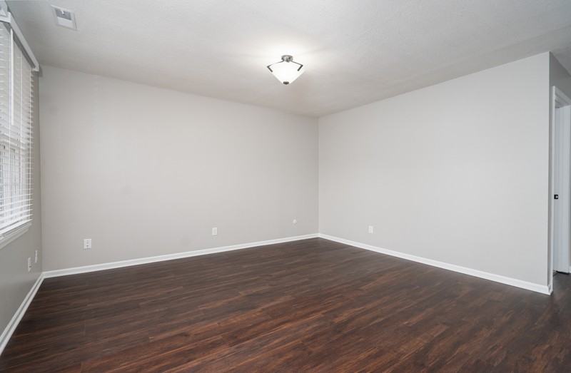 2019 Heatherwood Dr - Photo 4 of 20