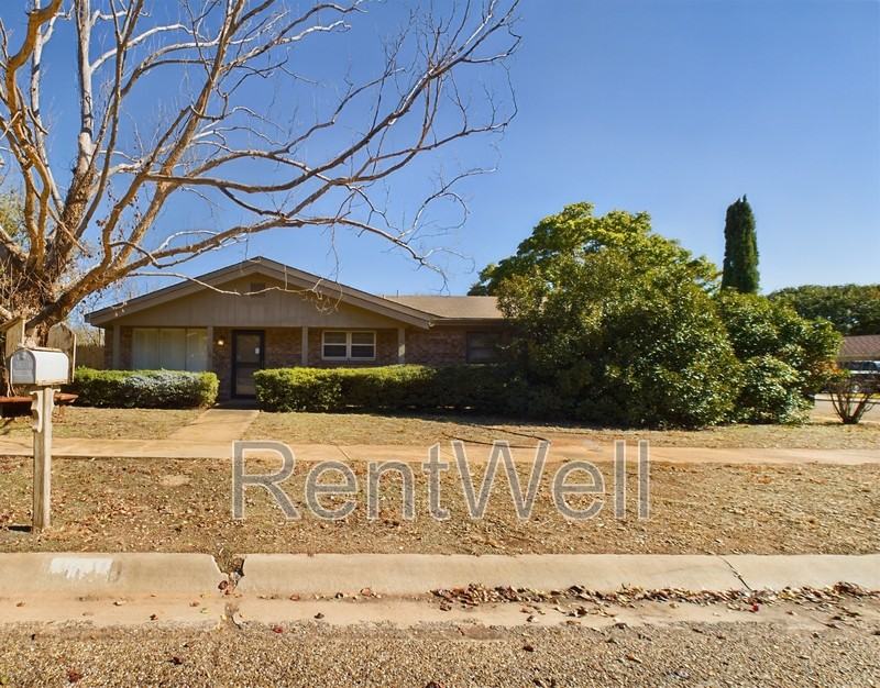 110 N Terry Dr - Photo 2 of 37