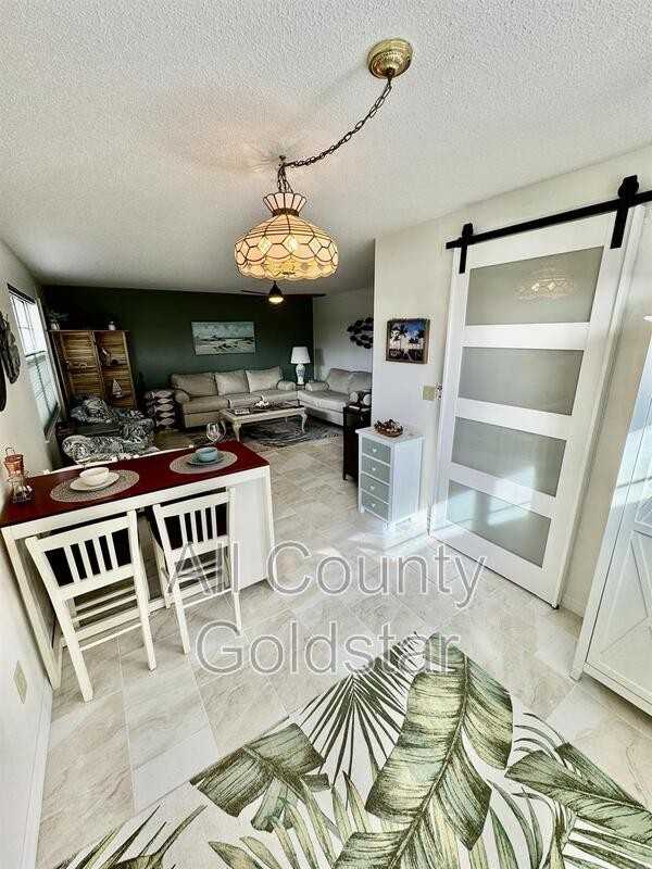 1 Quails Run Boulevard - Photo 4 of 11