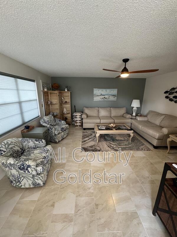 1 Quails Run Boulevard - Photo 5 of 11