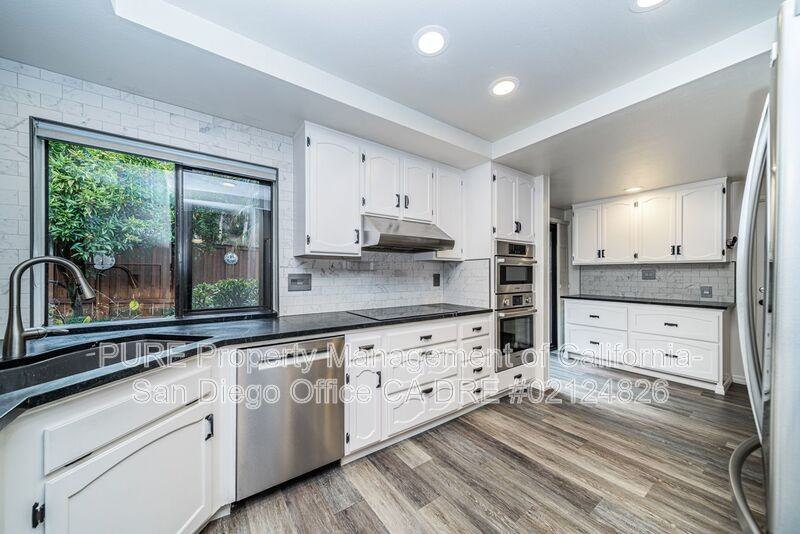 2898 Woodridge Cir - Photo 6 of 28