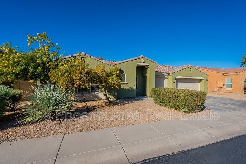 244 N Wesley - Photo 2 of 33