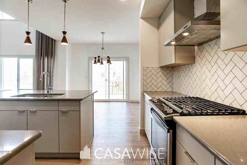 111 Glenridding Ravine Rd Sw - Photo 3 of 26