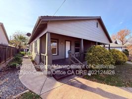 featured image of 1532 Bridge St