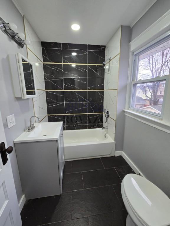 30 Fairbanks Street - Photo 2 of 12