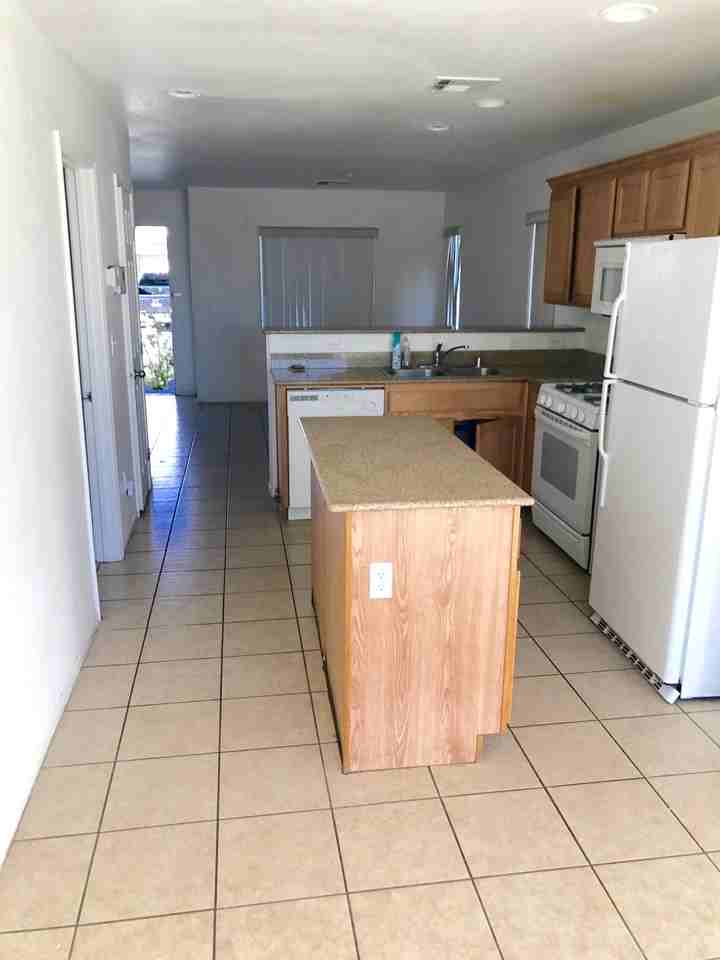 4139 Mark Twain Ct - Photo 2 of 14