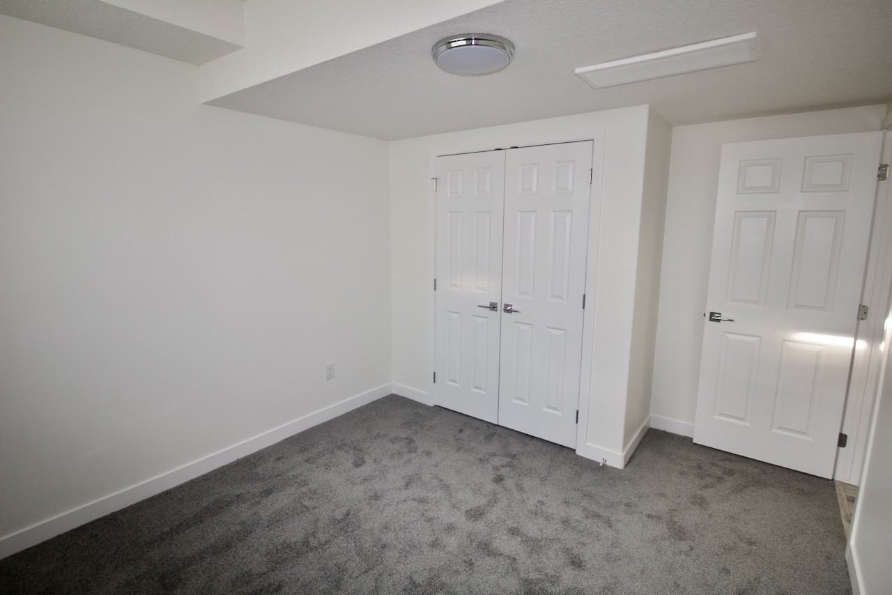 8841 Carson Way Sw Bsmt #Bsmt - Photo 7 of 16