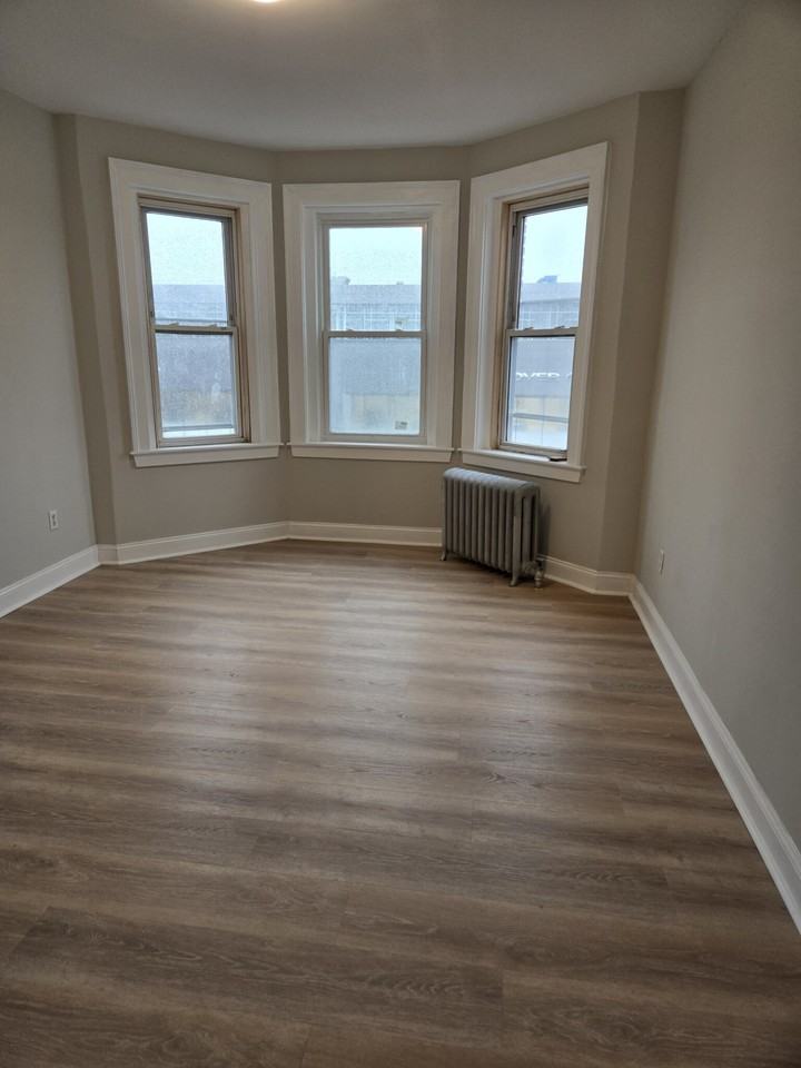 1196 Commonwealth Ave #20