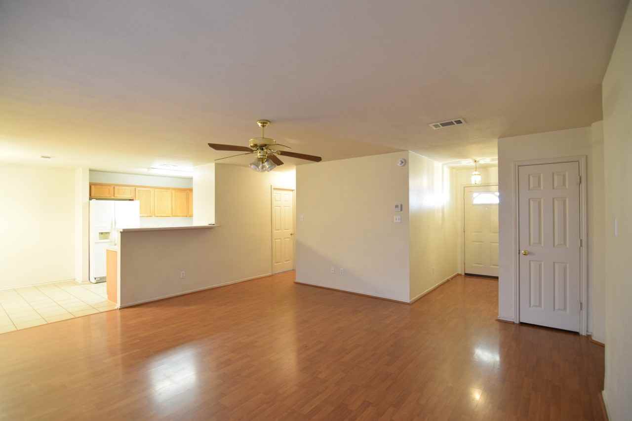 1805 Agate Dr - Photo 7 of 19