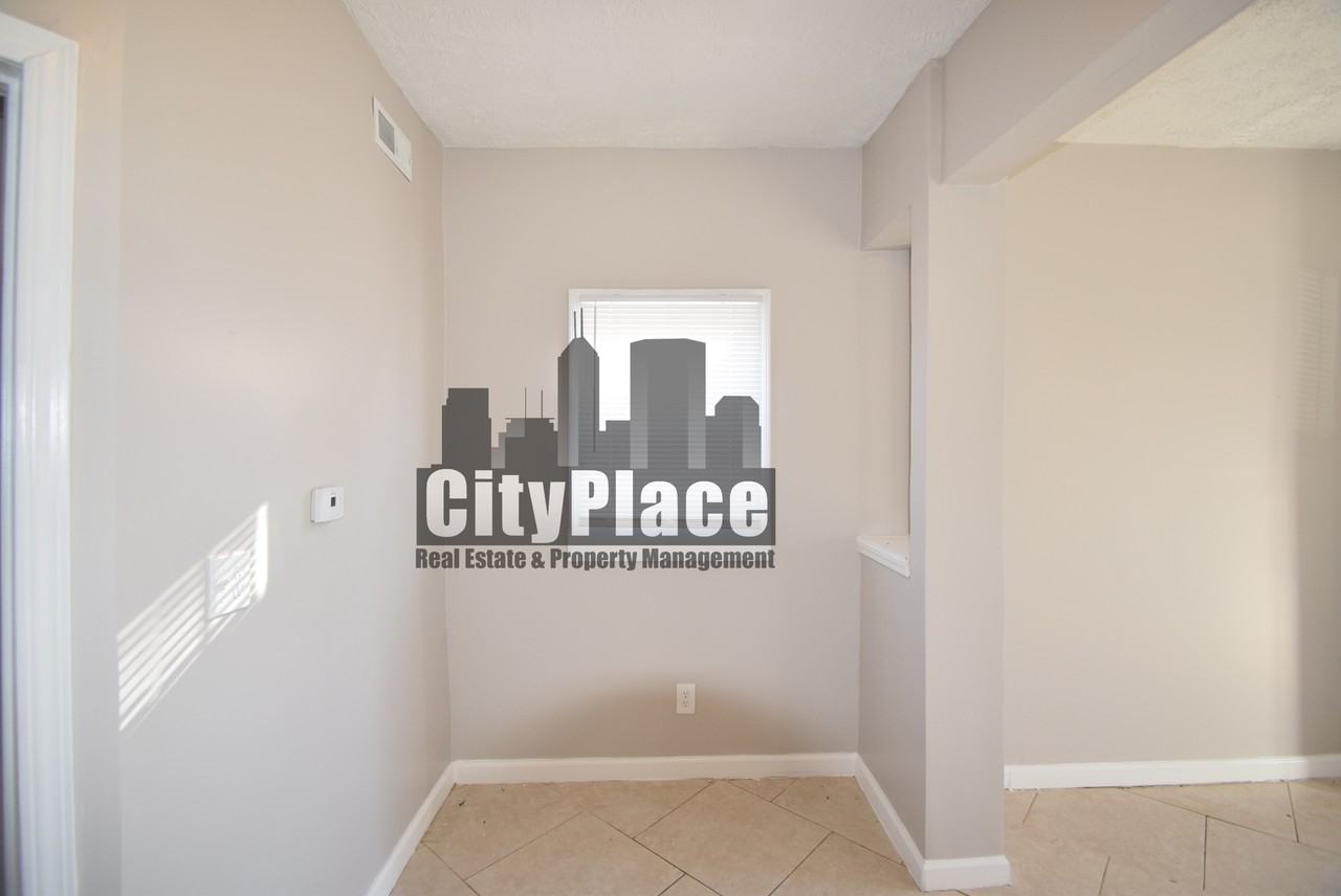 674 S 13th St - Photo 7 of 16