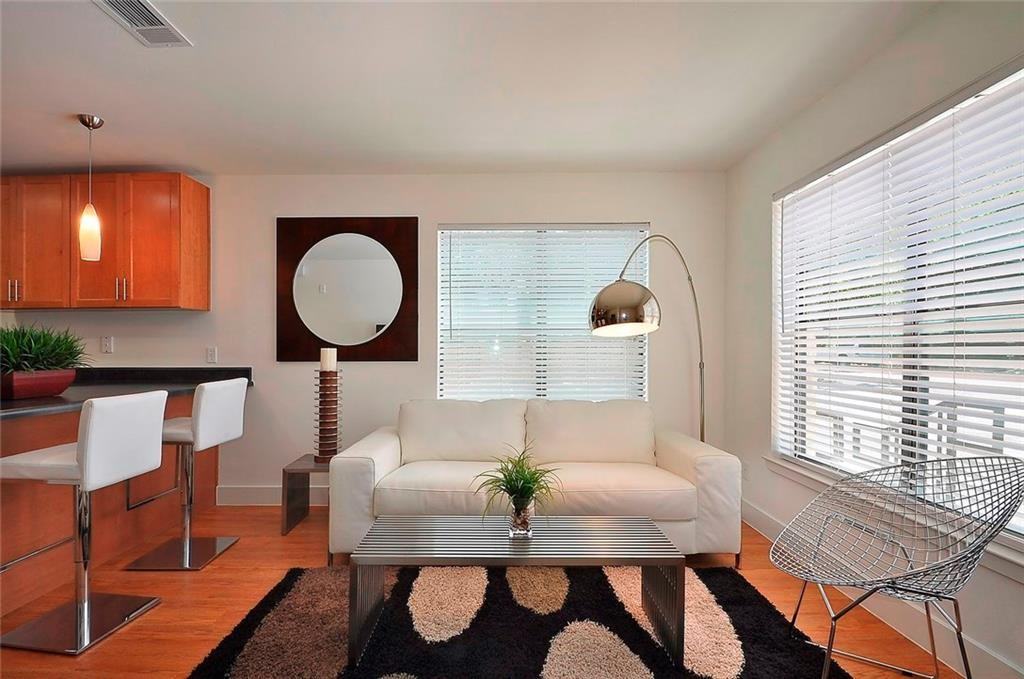 711 W 32Nd St - Photo 2 of 50