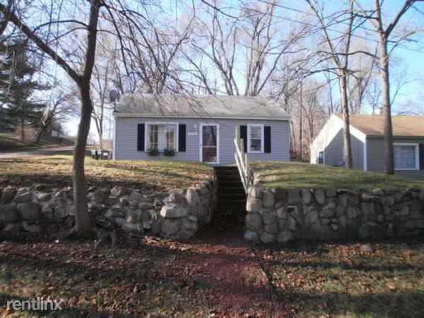 3730 Ash St - Photo 2 of 15