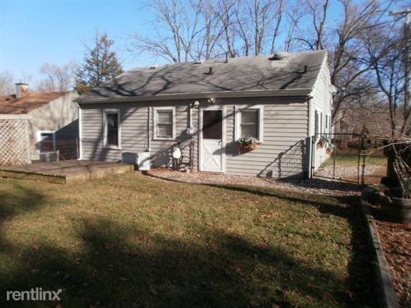 3730 Ash St - Photo 3 of 15