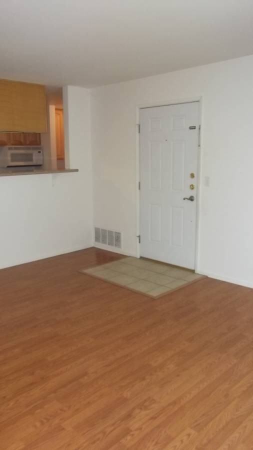 Lakeview Cir #2203 - Photo 3 of 6