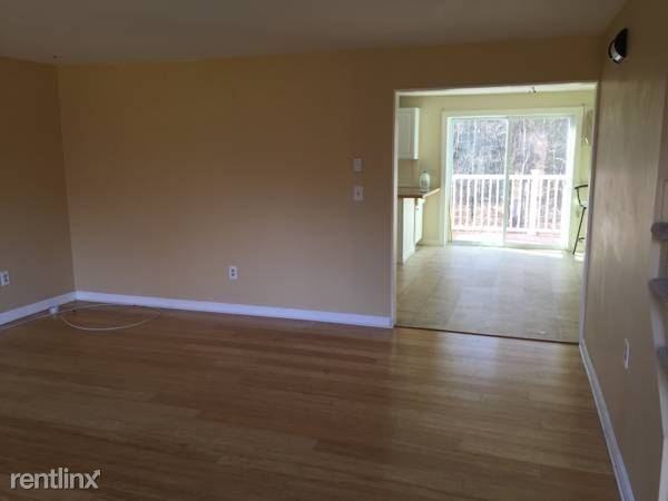 12 Oakridge Dr - Photo 2 of 4