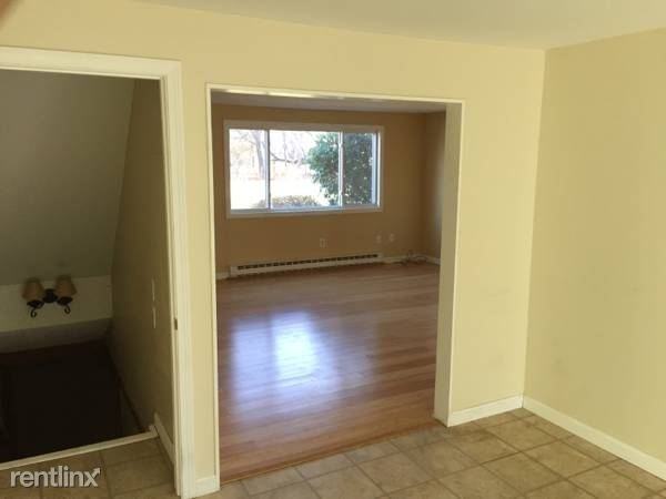 12 Oakridge Dr - Photo 3 of 4