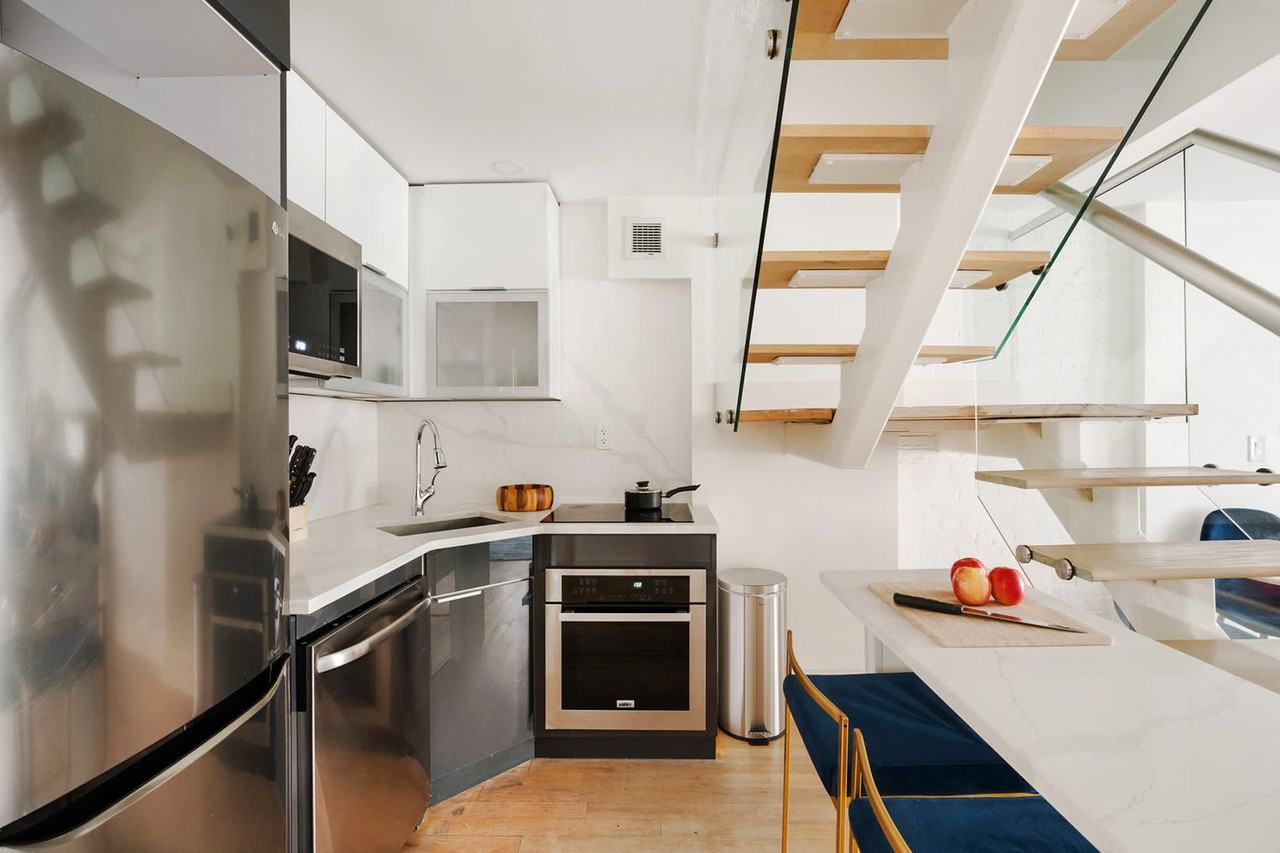 244 East 75th Street - Photo 2 of 35