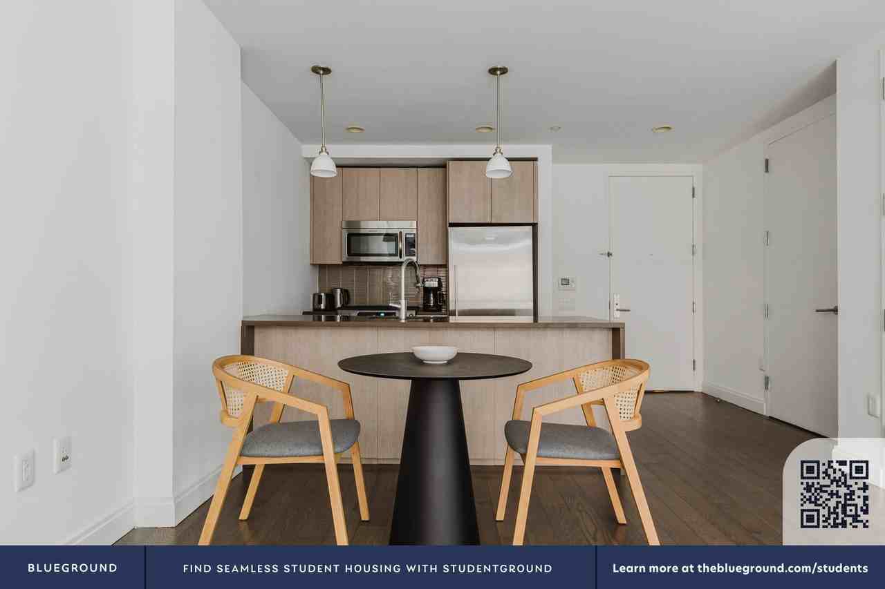 148 1st St #1689 - Photo 7 of 33