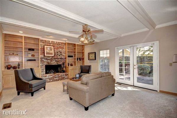 7726 Rio Barco Way - Photo 2 of 10