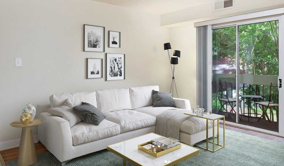 744 North Howard Street - Photo 3 of 8