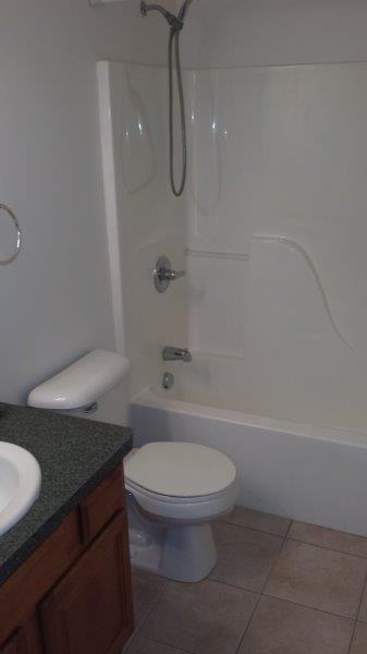 24768 Ashley Ct - Photo 2 of 5