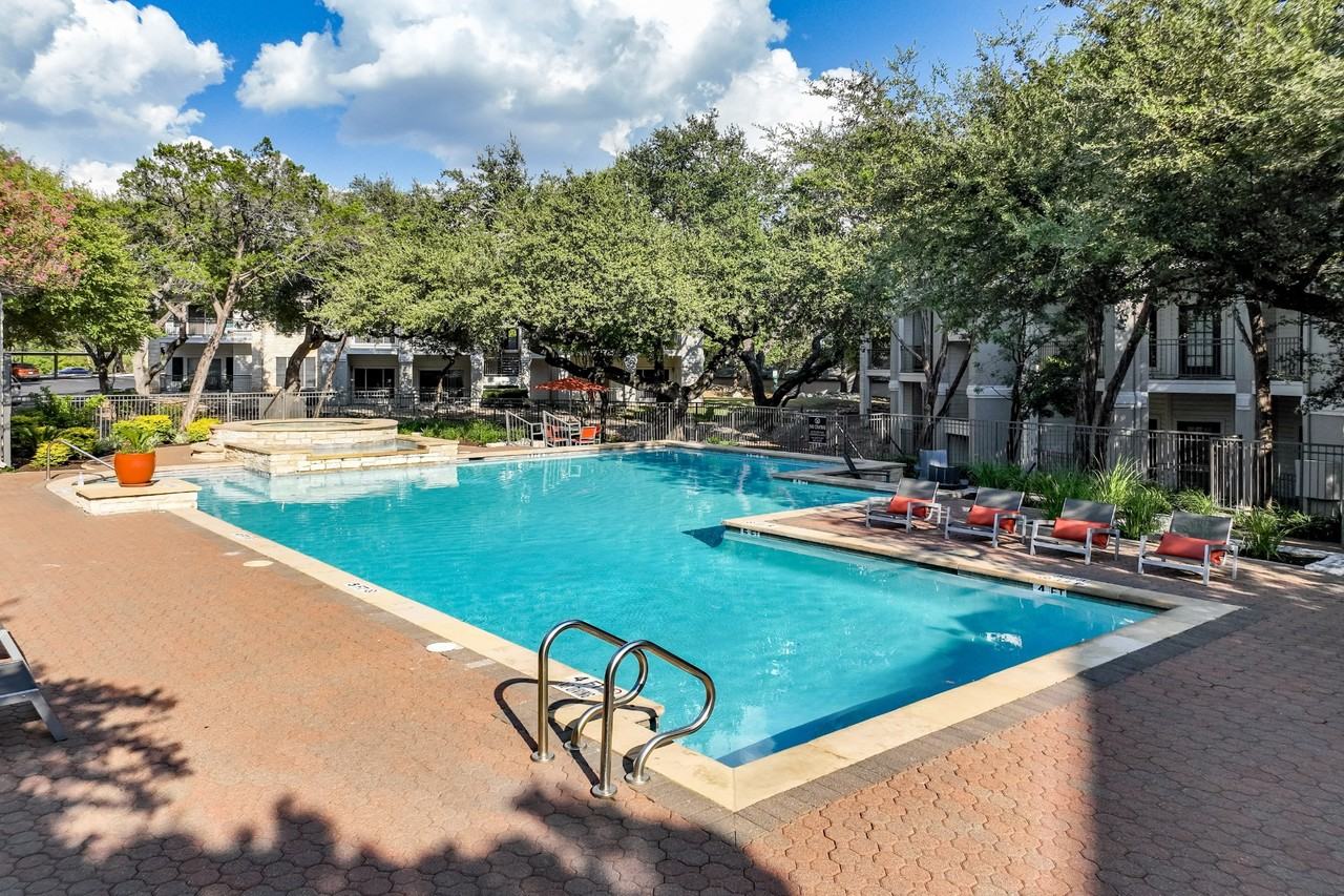 San Marin - Photo 4 of 41