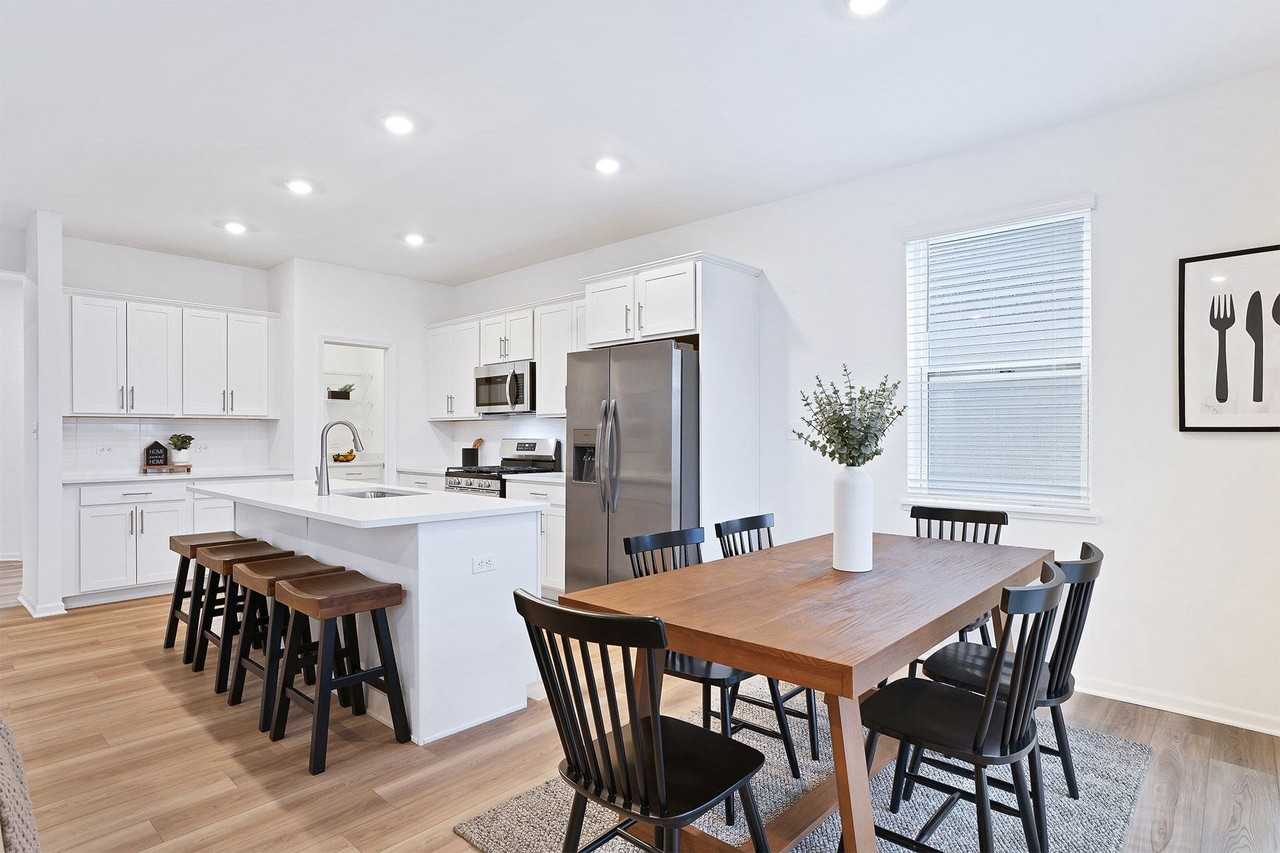 Canvas at Crown Point - Photo 7 of 50