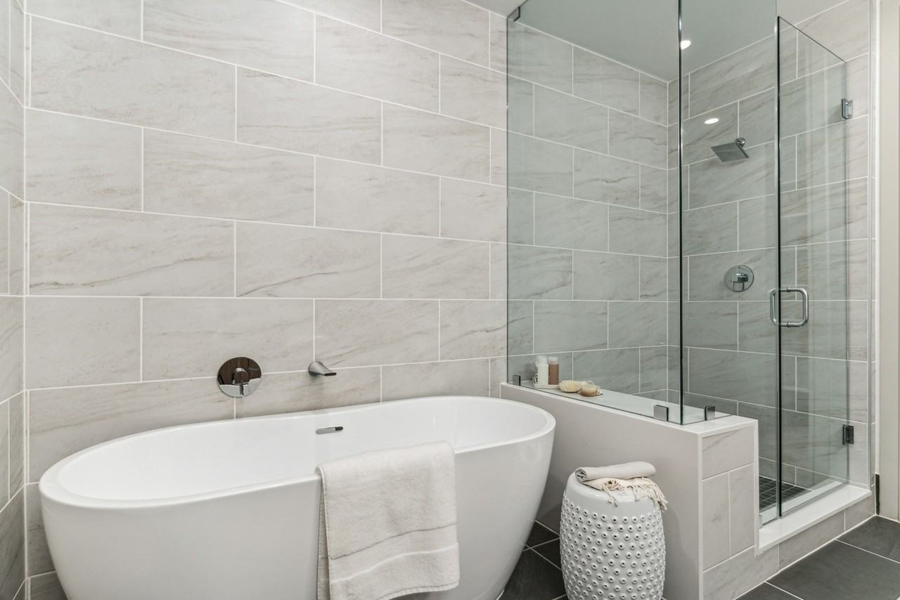 3001 Maple Ave - Photo 5 of 33