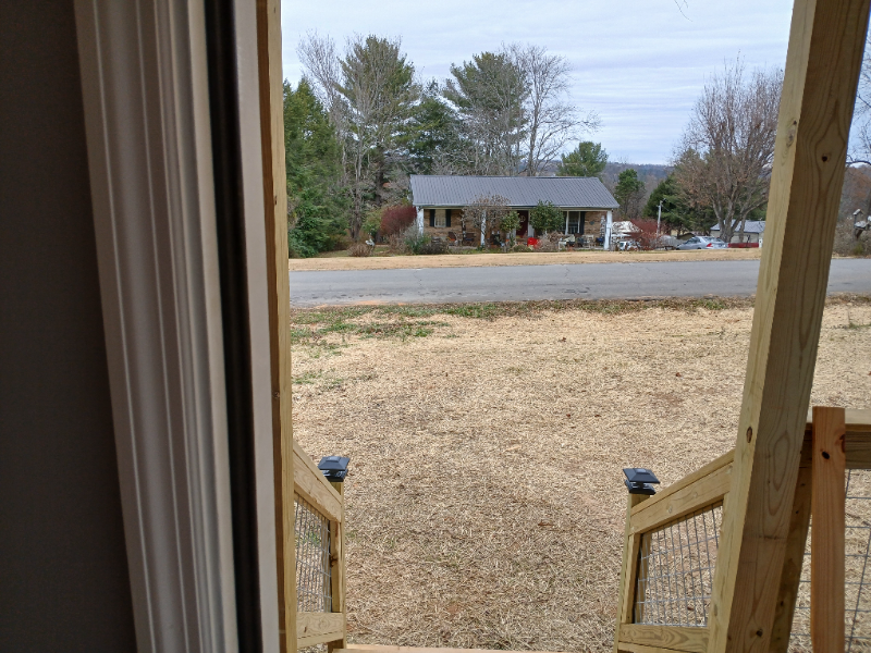 404 Kinzalow Dr - Photo 3 of 14