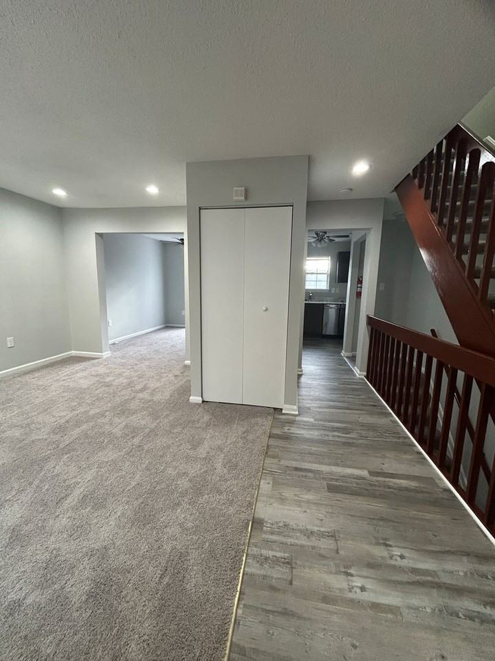 793 Saint Michaels Dr - Photo 2 of 13