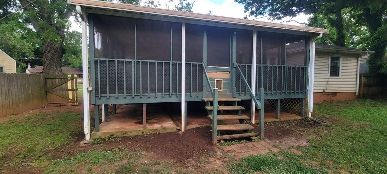 3304 Archer Dr Sw - Photo 4 of 16