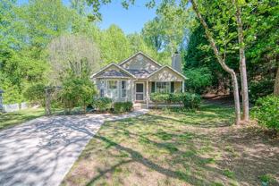 226 Broughton Dr - Photo 1 of 1