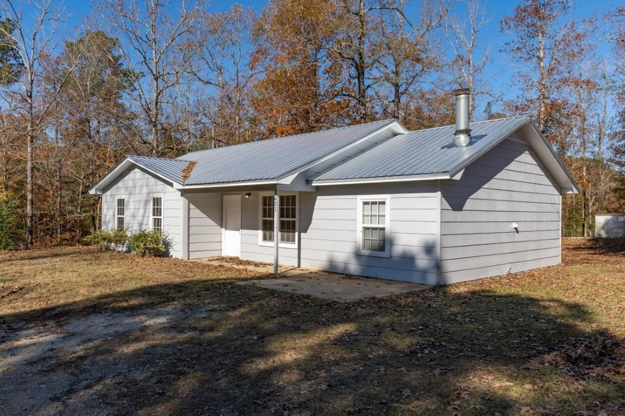 431 Greentree Dr - Photo 2 of 18
