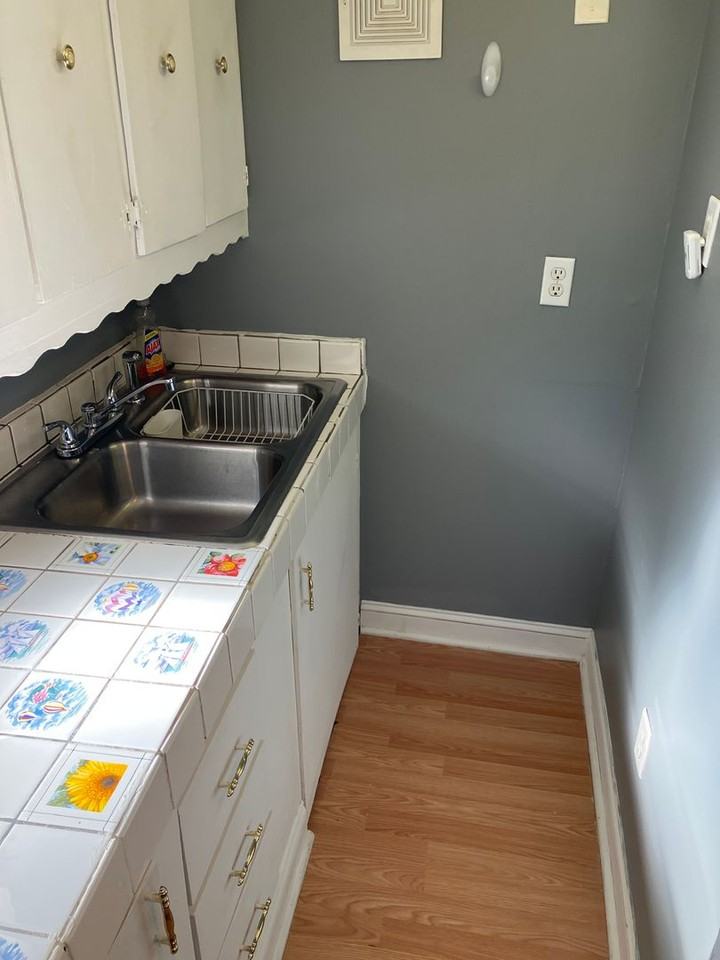 2 Richmond Hill Dr - Photo 6 of 6