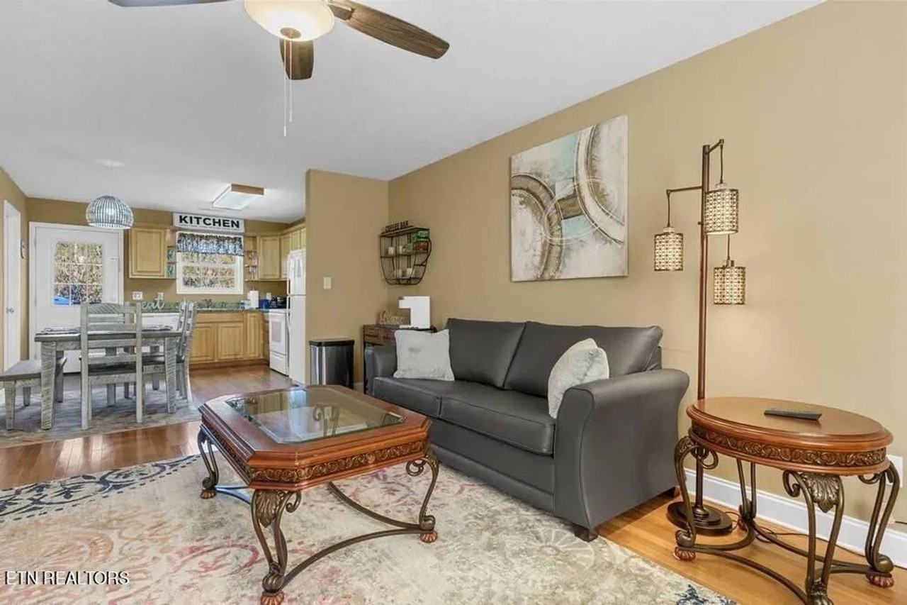 2655 High Valley Dr #4 - Photo 3 of 18