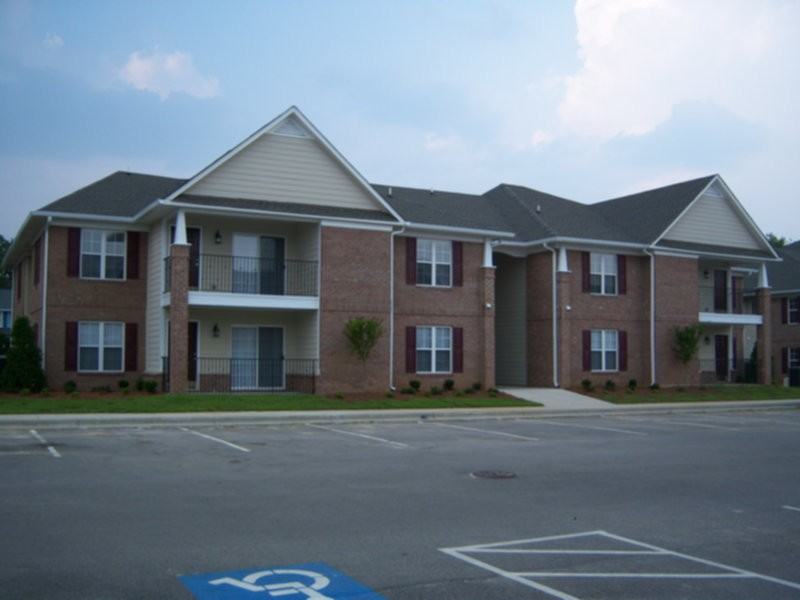 1710 Renwick Dr #102