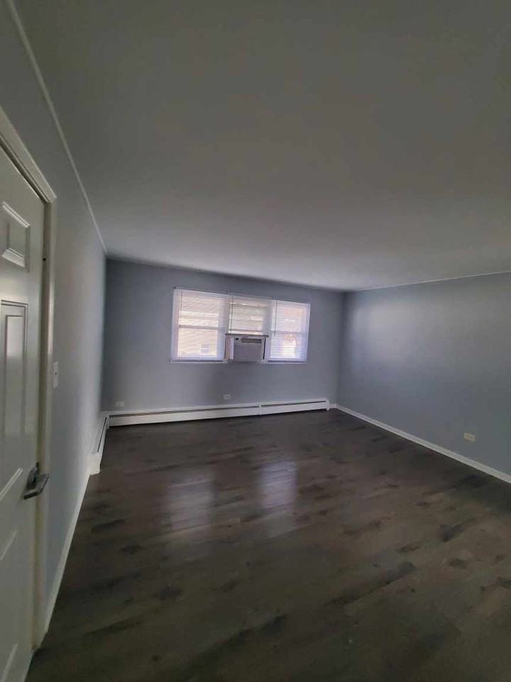 1024 E Division St #C - Photo 3 of 8
