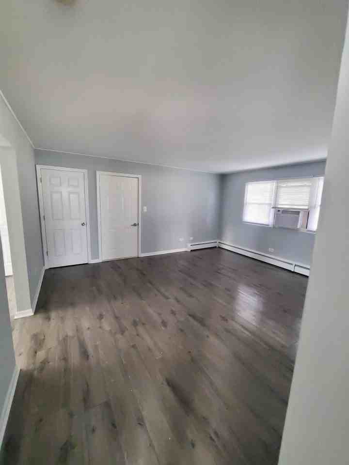 1024 E Division St #C - Photo 6 of 8