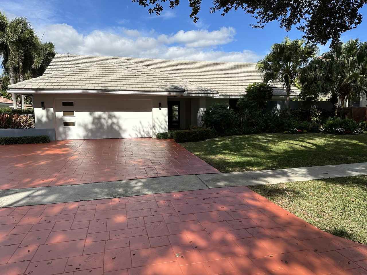2677 Nw 41st St #NA - Photo 2 of 22