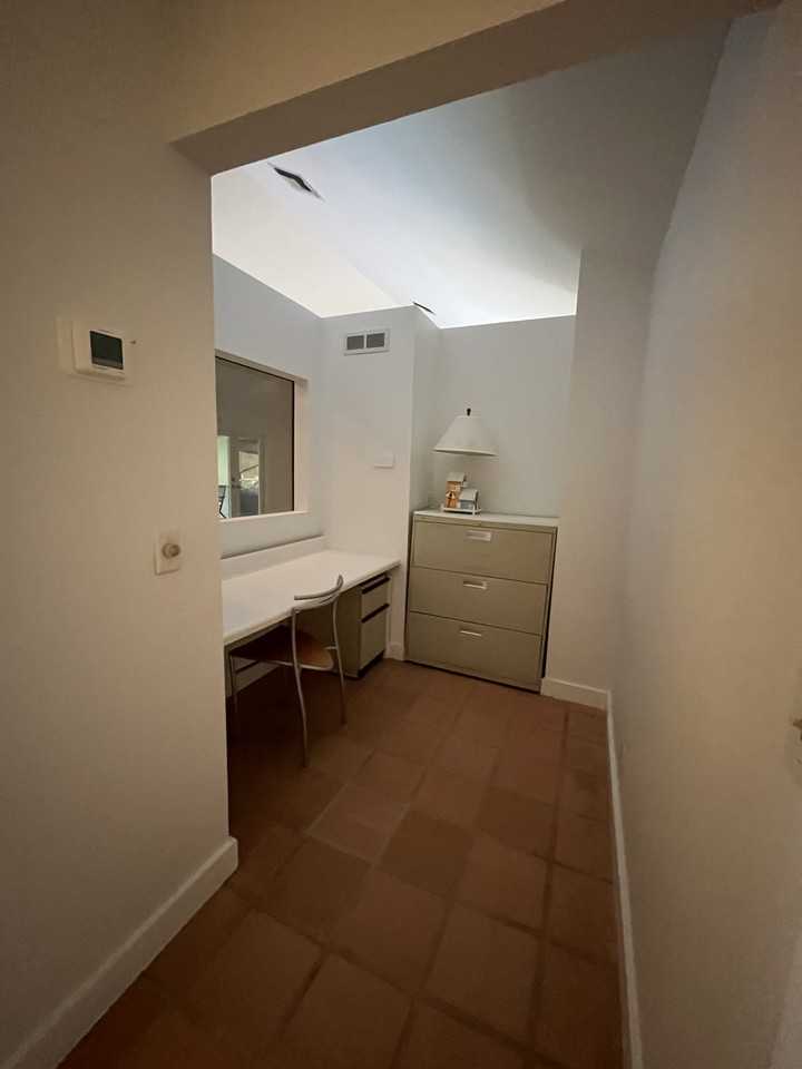 2677 Nw 41st St #NA - Photo 3 of 22
