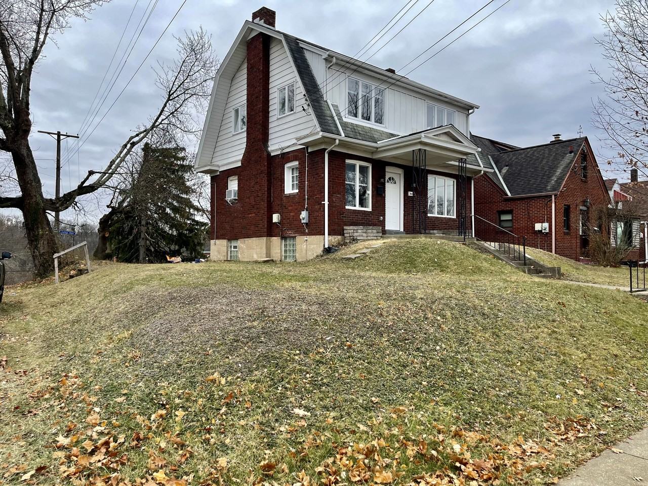 1301 Straka St #NA - Photo 2 of 11