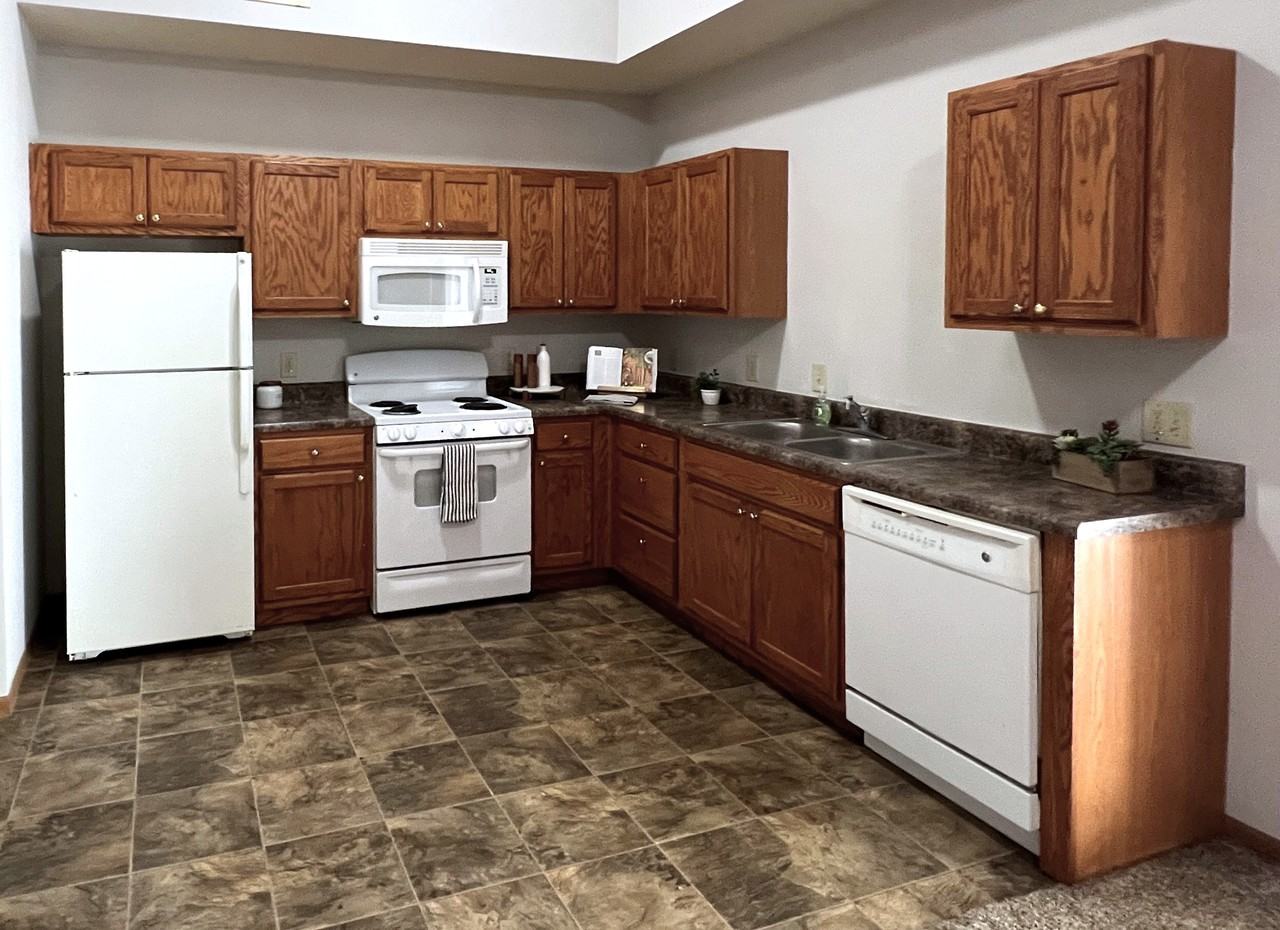 Pioneer Motive Power Place - Photo 4 of 9