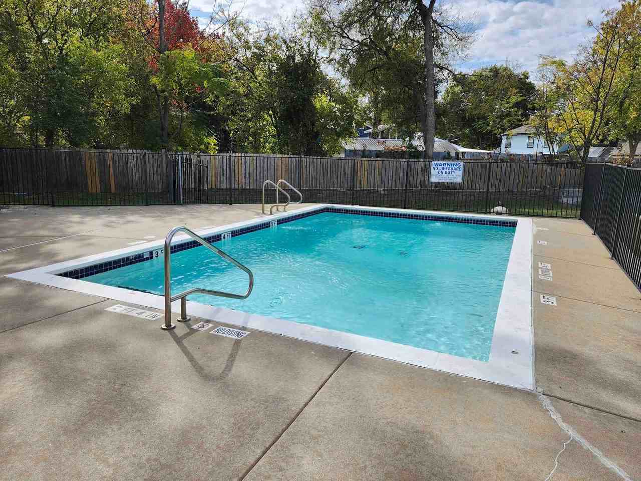 Springdale Estates Apartments - Photo 4 of 29