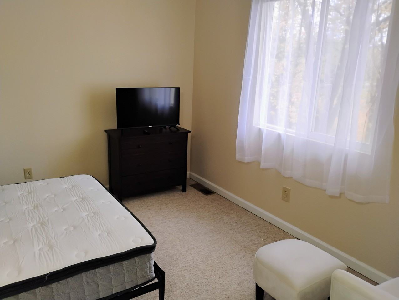 19634 Venus Court - Photo 3 of 12