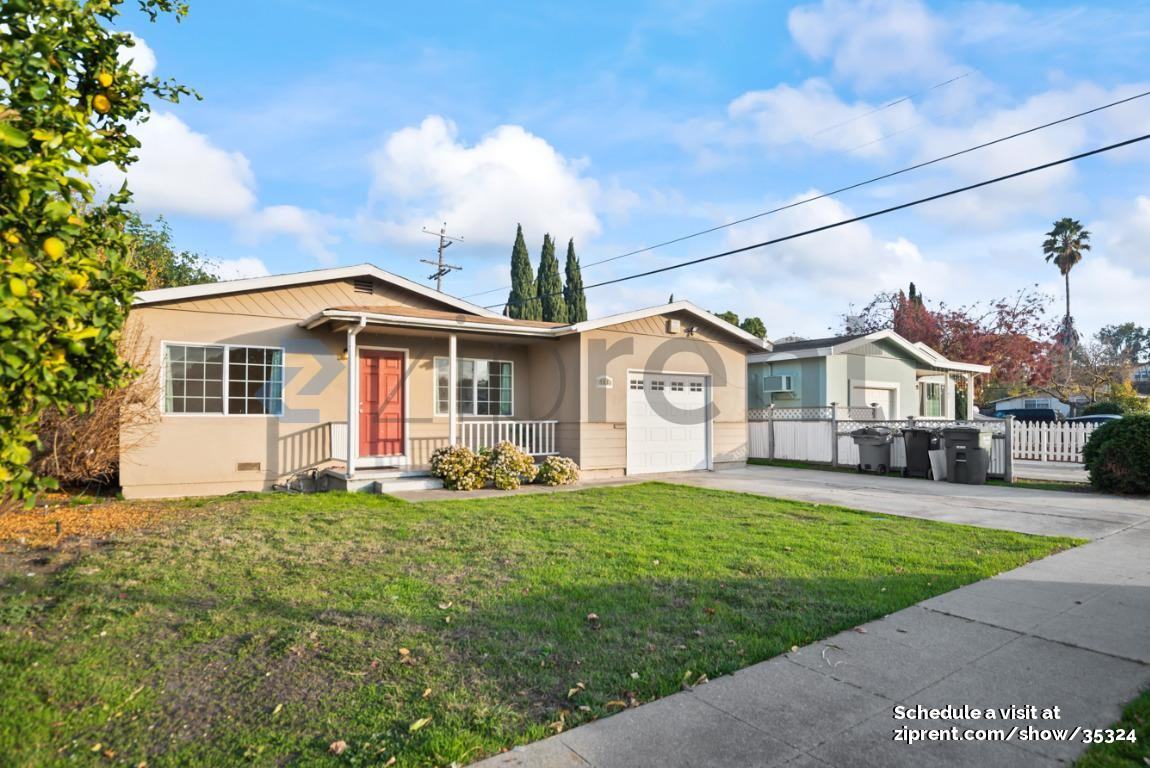 706 Santa Rosa St - Photo 2 of 28