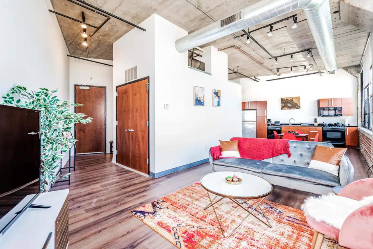 Adler Annex - Photo 2 of 19