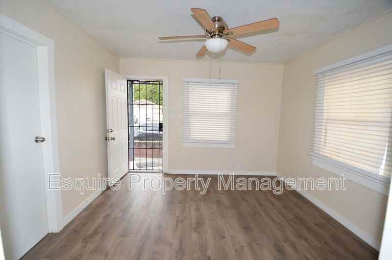 184 Olive St - Photo 3 of 12