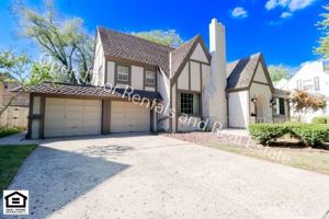 featured image of 1007 1/2 Midway Dr