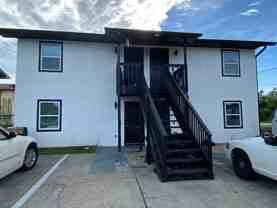 923 Sanders Ln - Photo 1 of 1