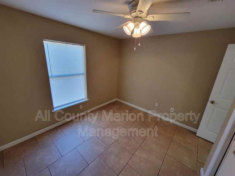 2320 Sw Fort King St - Photo 4 of 7
